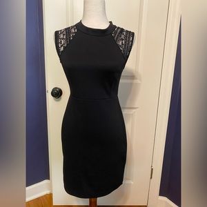 Monteau black body on dress, lace sleeveless detail, size M